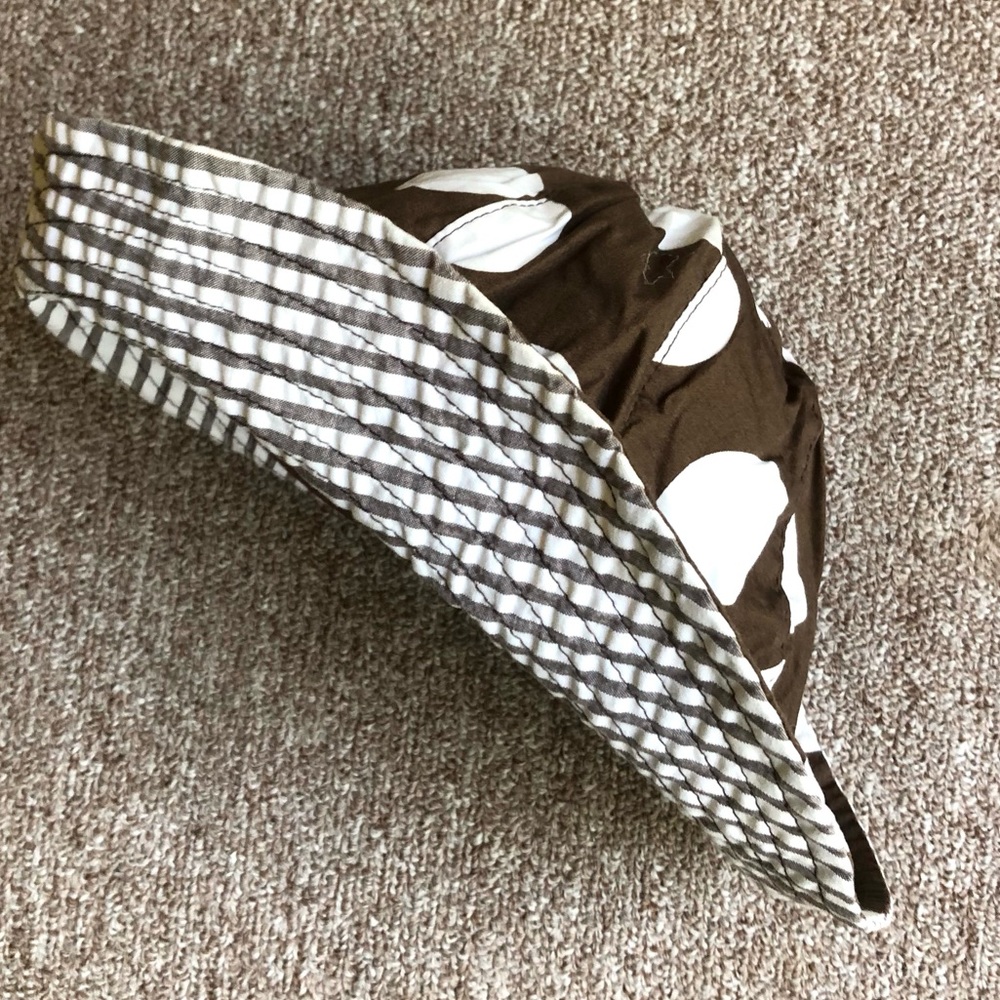 REVERSIBLE CHILDS HAT